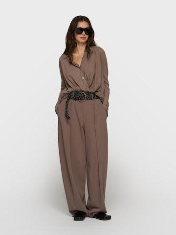 10Days Blouse in Grijs: voorkant