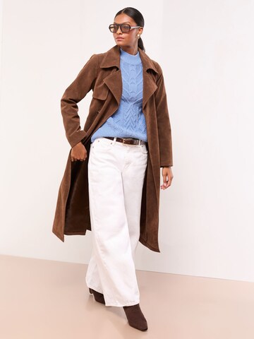 Lipsy Pullover in Blau