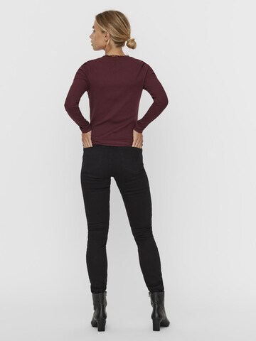 Vero Moda Tall Shirt 'VMHELSINKI' in Red