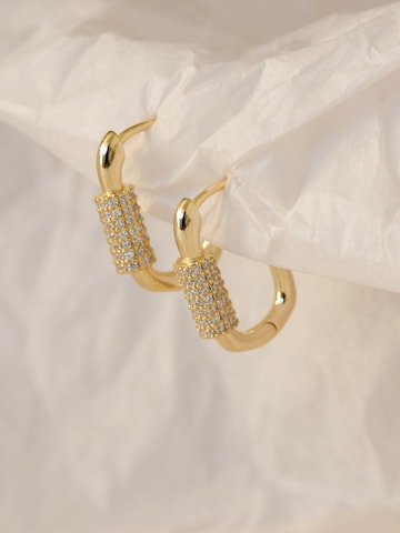 Kamiko Oorbellen 'DAZZLE Huggies' in Goud