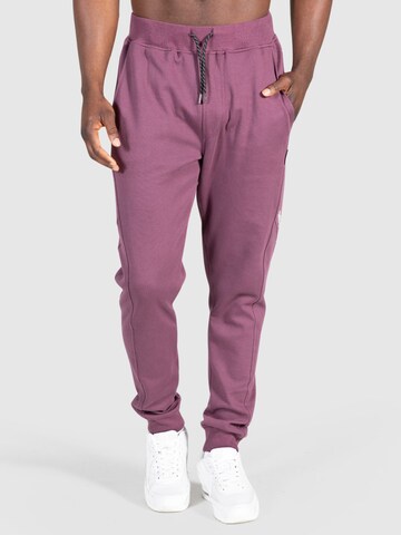 Effilé Pantalon 'Jones' Smilodox en violet : devant