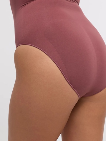 Body modellante 'Cami Sculpting Bodysuit with Slip' di cfab in lilla