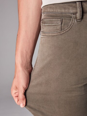 Next Slim fit Jeans in Brown