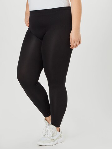 Skinny Leggings Zizzi en noir : devant