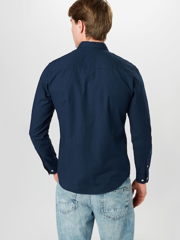 JACK & JONES جينز ضيق الخصر والسيقان قميص 'Oxford' بلون أزرق