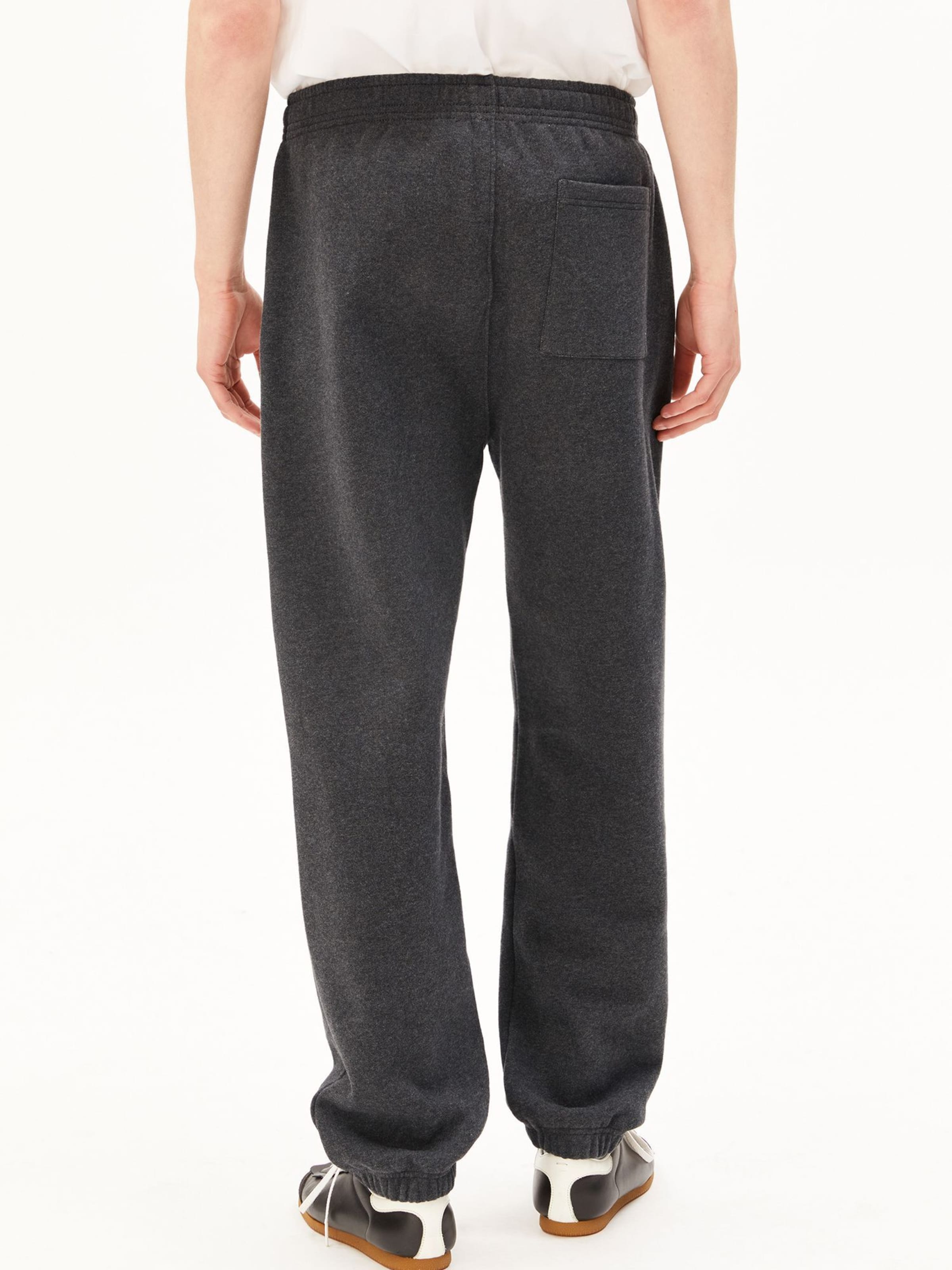 ARMEDANGELS Tapered Pants in Grey: front