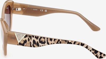 GUESS Sonnenbrille in Beige