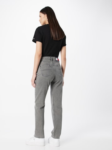 Tommy Jeans Regular Jeans 'JULIE' i svart