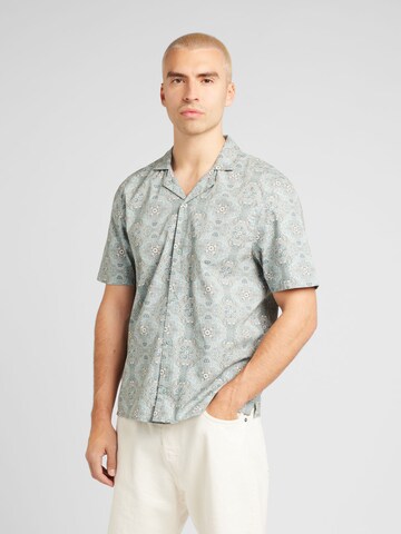 HOLLISTER Comfort fit Button Up Shirt in Green: front