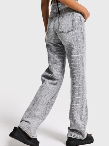 IT'S BASIC Regular Jeans 'Straight Mid Rise Jeans' in Grijs