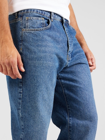 ABOUT YOU Regular Jeans 'Pablo' i blå