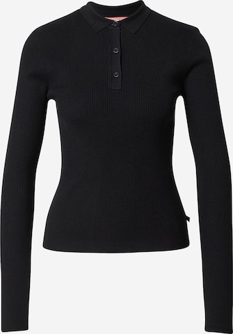 QS Sweater in Black: front