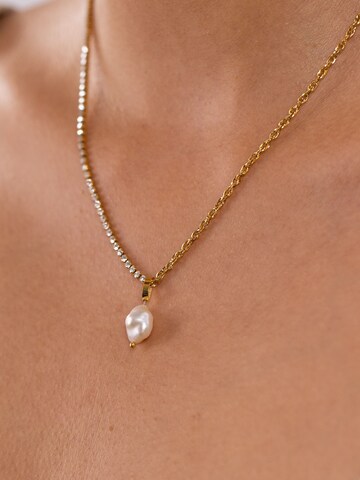 PURELEI Necklace in Gold