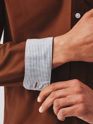 Regular fit Camicia di Next in marrone
