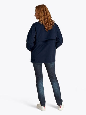 TOMMY HILFIGER Between-season jacket in Blue