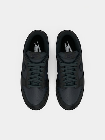 Sneaker low 'Dunk' de la Nike Sportswear pe negru: spate