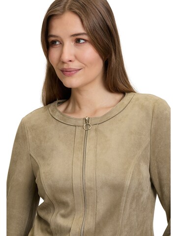 Betty Barclay Blazer in Grün