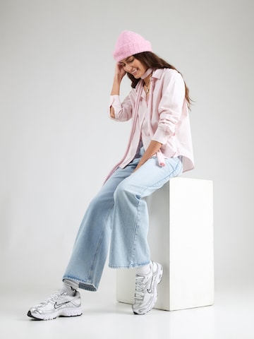 LEVI'S ® Bluzka 'THE CLASSIC' w kolorze różowy