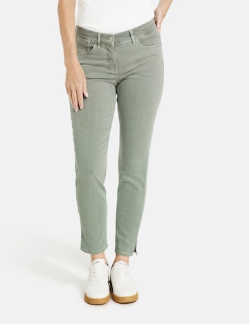 GERRY WEBER Regular Jeans in Grün: predná strana