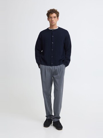 Casual Friday - Casaco de malha 'CFAiko Knit' em azul