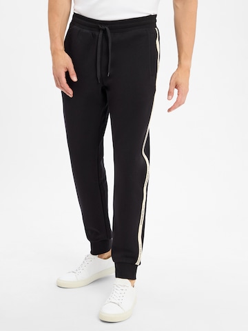 EA7 Emporio Armani Regular Broek in Zwart: voorkant