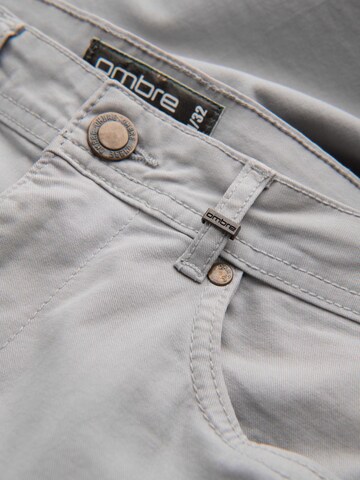 Ombre Slim fit Chino trousers in Grey