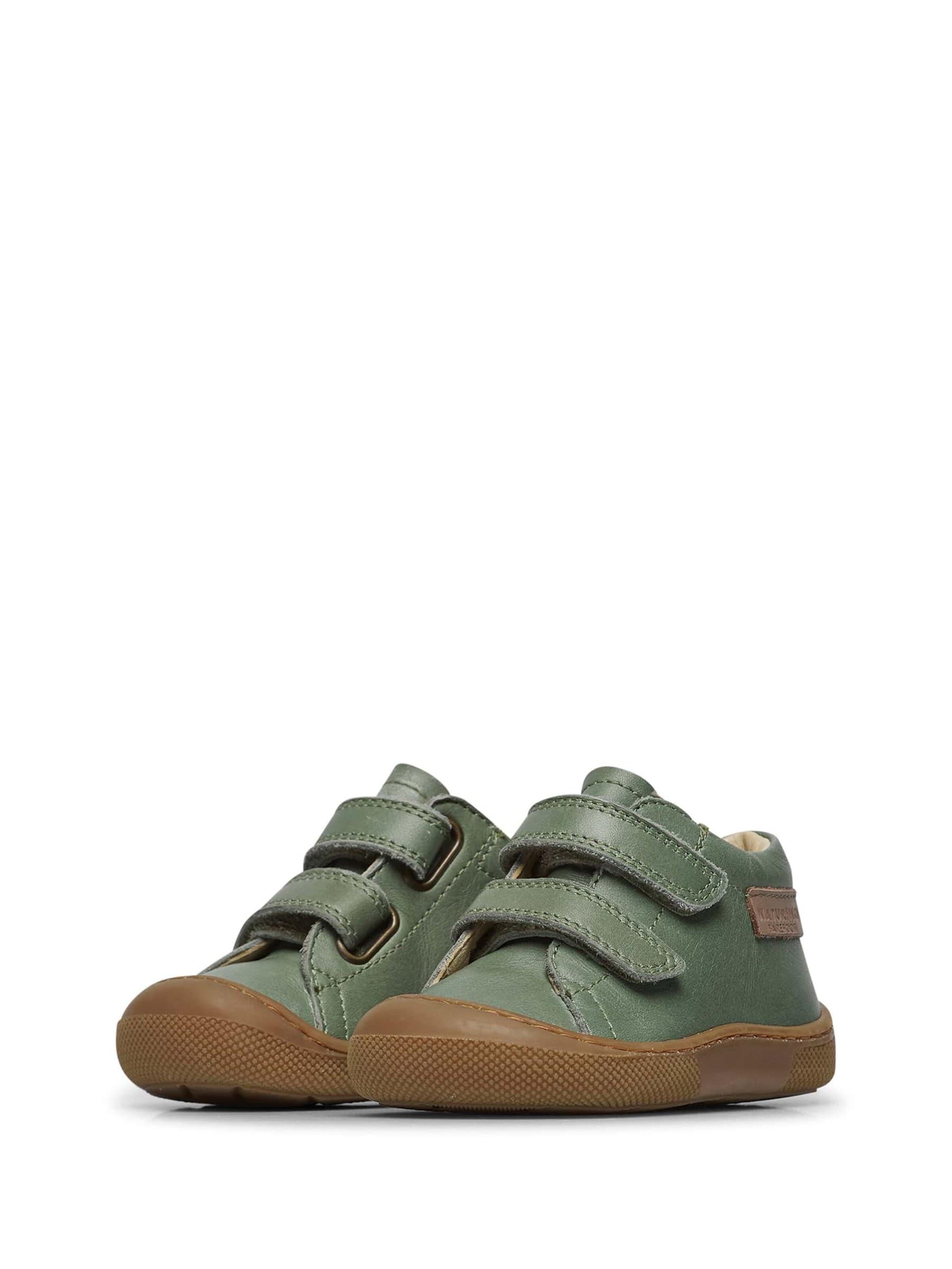 NATURINO Sneakers in Green
