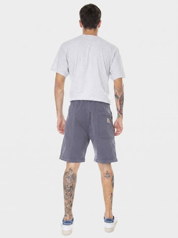 Carhartt WIP Baggy Broek 'Lawton Short Decent Purple' in Grijs