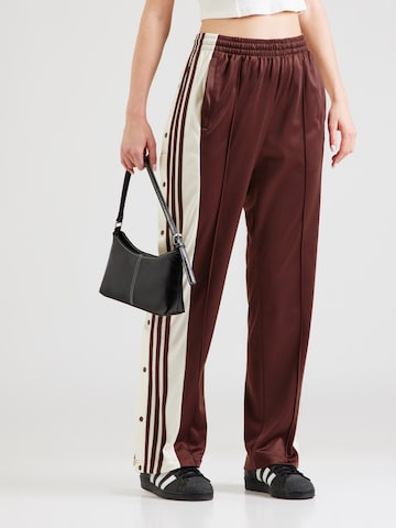 Largi Pantaloni 'ADIBREAK' de la ADIDAS ORIGINALS pe maro: față