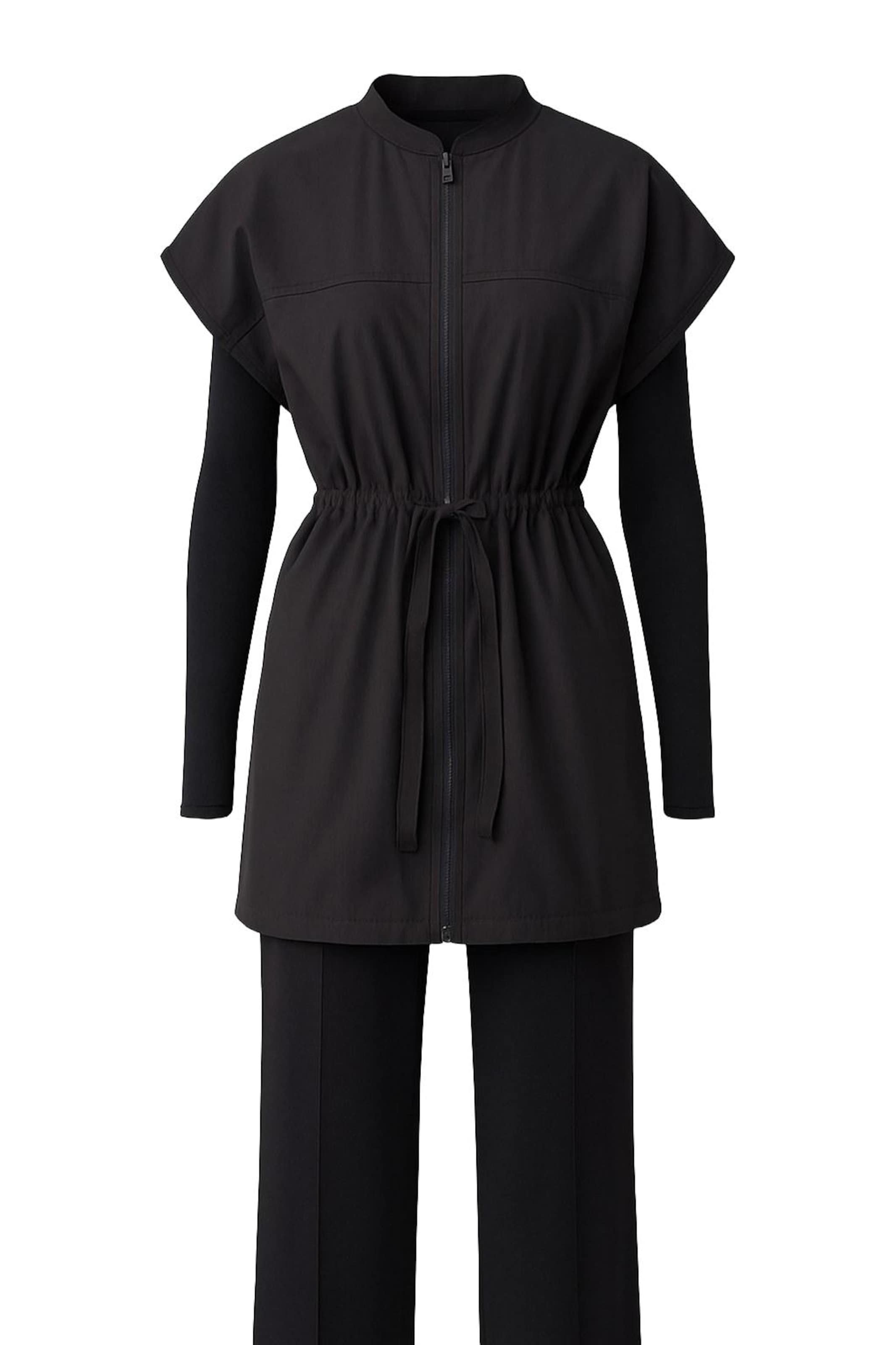 MANUKA Badeanzugkleid in Schwarz: Vorderseite
