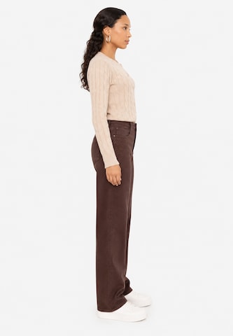 Regular Jean Elara en marron