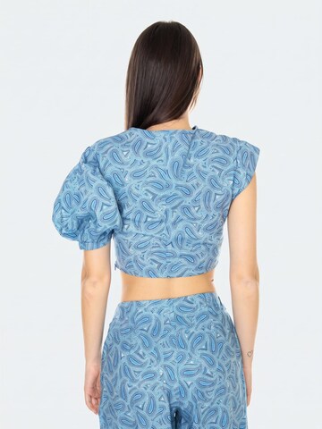 Haut wild pony en bleu