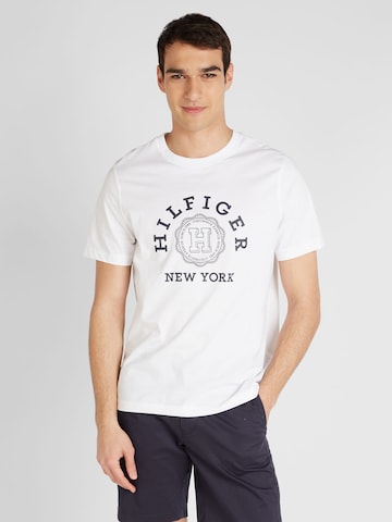 T-Shirt TOMMY HILFIGER en blanc : devant