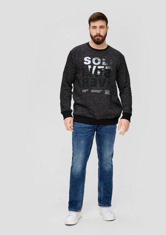 s.Oliver - Sweatshirt em preto