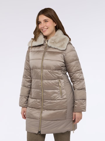 Fiorella Rubino Winterjas in Beige