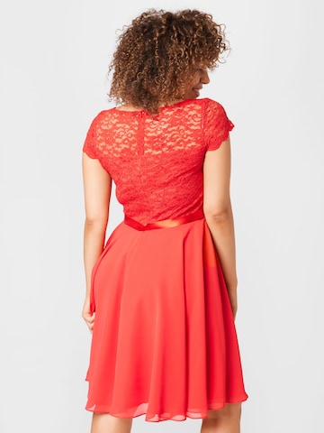 SWING Curve Cocktail Dress in Red