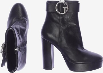 GUESS Dress Boots in 39 in Black: front
