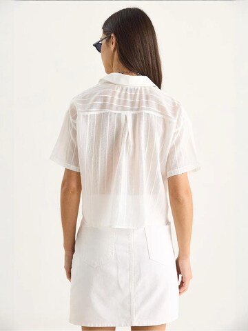 Bianco Lucci - Blusa em branco