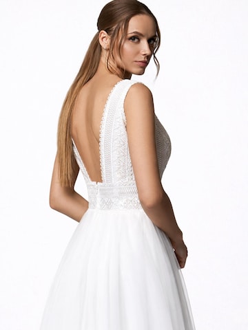 Devotion Dresses Festkjole 'Bonnell A-line V-neck Ivory Wedding dress' i hvid