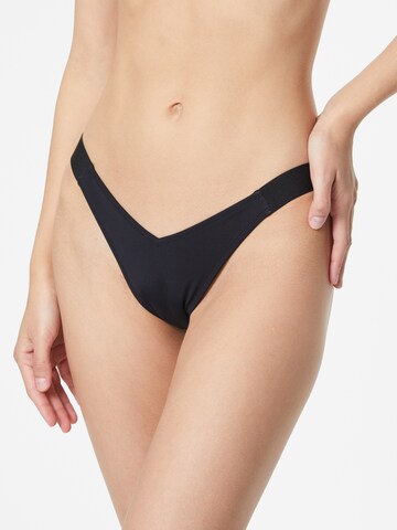 Calvin Klein Swimwear Regular Долнище на бански тип бикини 'Intense Power' в черно: отпред
