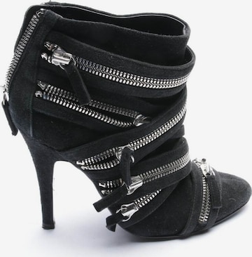 Balmain Dress Boots in 36 in Black: front