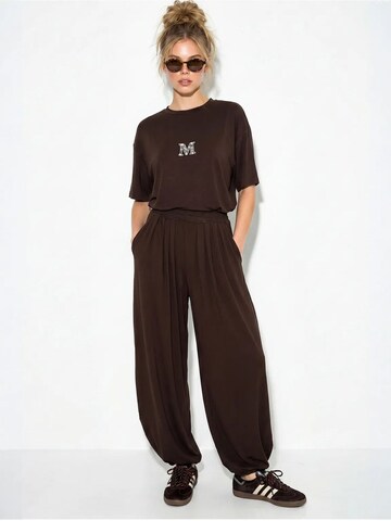 Completo pantalone di Bianco Lucci in marrone