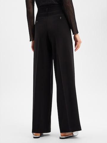 Cambio Wide leg Pleat-Front Pants 'Addison' in Black