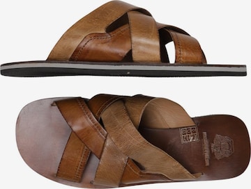 MELVIN & HAMILTON Sandalen 43 in Braun: Vorderseite