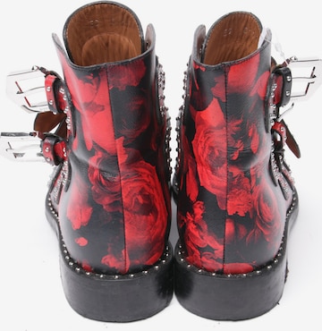 Givenchy Dress Boots in 38 in Red