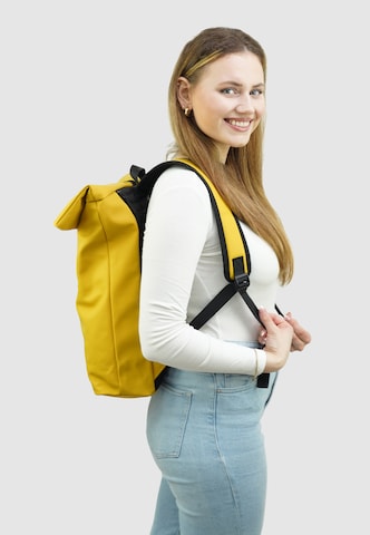 HARPA Backpack in Yellow