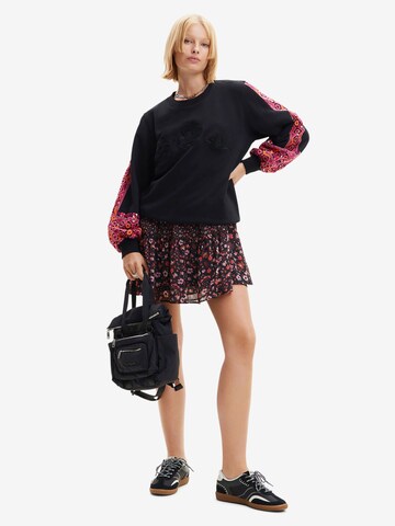 Desigual - Sweatshirt em preto