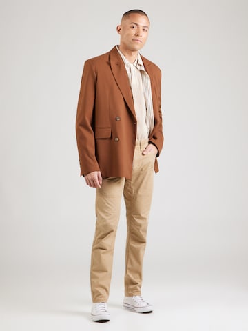 s.Oliver Regular Broek 'Seattle' in Bruin