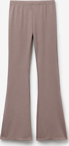 Tezenis Pants in Brown: front
