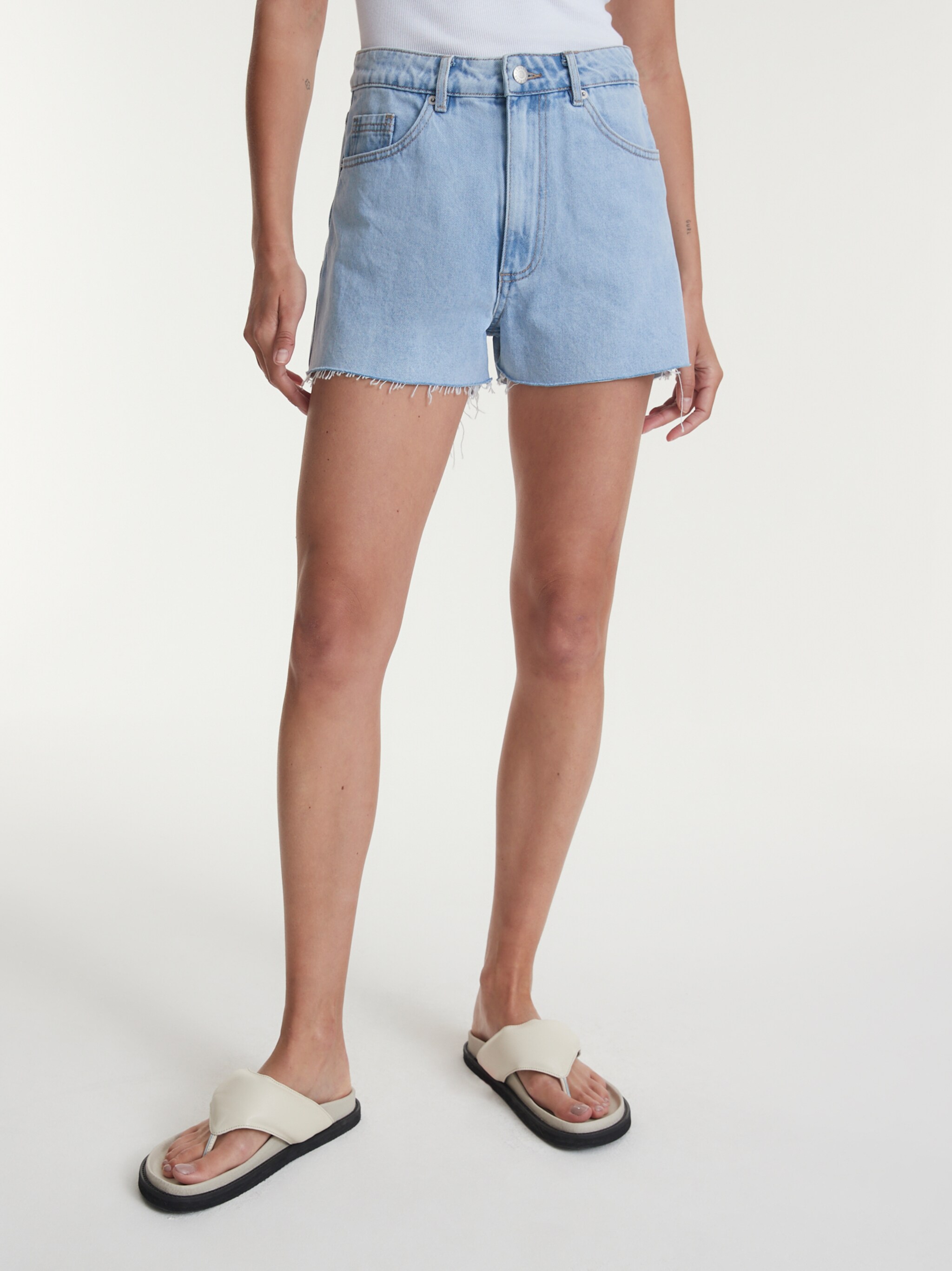 EDITED Produkte Shorts 'Jen' blue denim